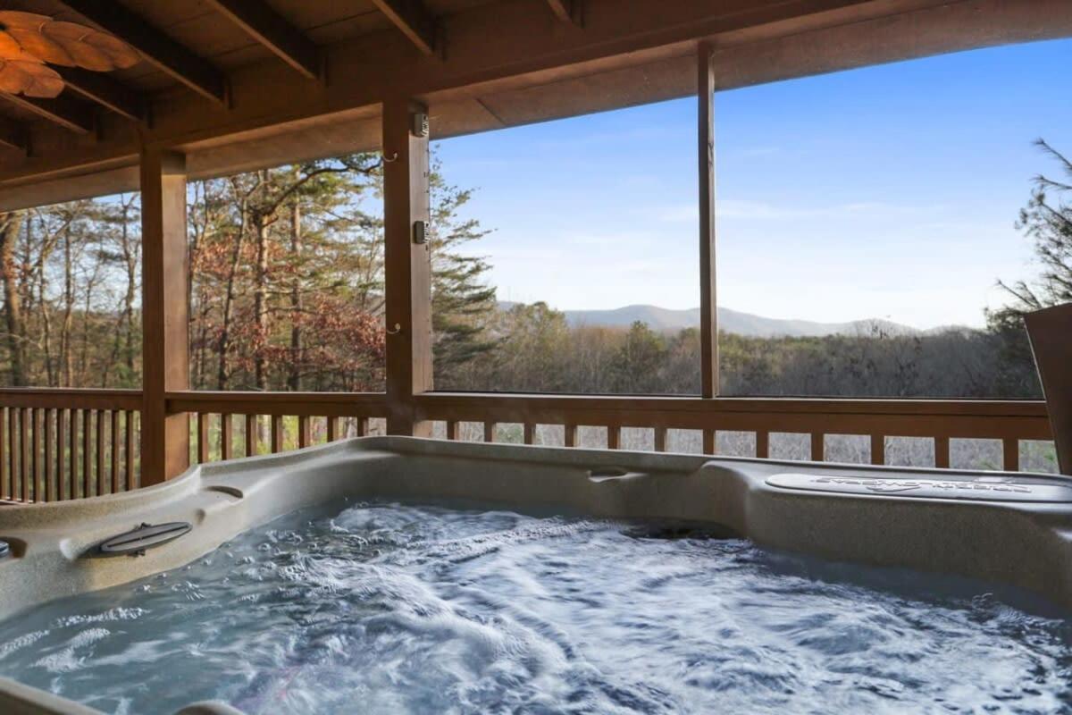 Mountain Views Hot Tub Firepit Close To Town Blue Ridge Zewnętrze zdjęcie